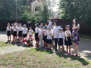 Возложение цветов к памятнику всем павшим за отечество ко дню памяти и скорби 22 июня 2019 года