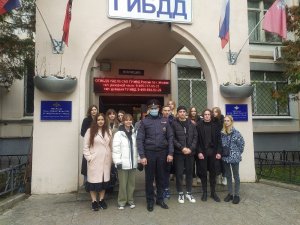 В ГИБДД Северного округа Москвы для учащихся колледжа прошел День открытых дверей